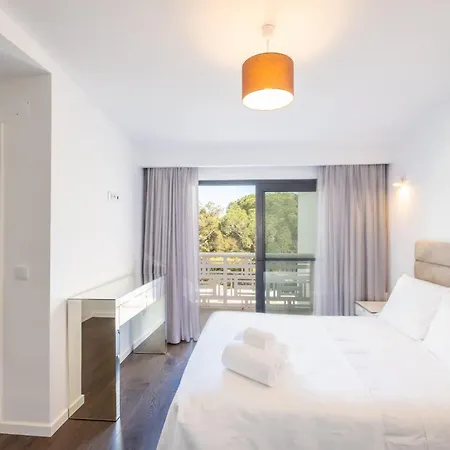 Horizon Grande - Stunning Luxury Great Location Sleeps 16 Semesterbostad *