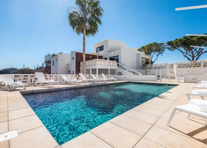 Horizon Grande - Stunning Luxury Great Location Sleeps 16 Villa *