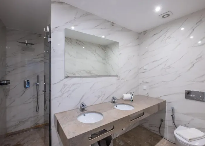 Horizon Grande - Stunning Luxury Great Location Sleeps 16 Villa