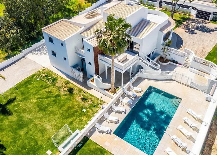 Horizon Grande - Stunning Luxury Great Location Sleeps 16