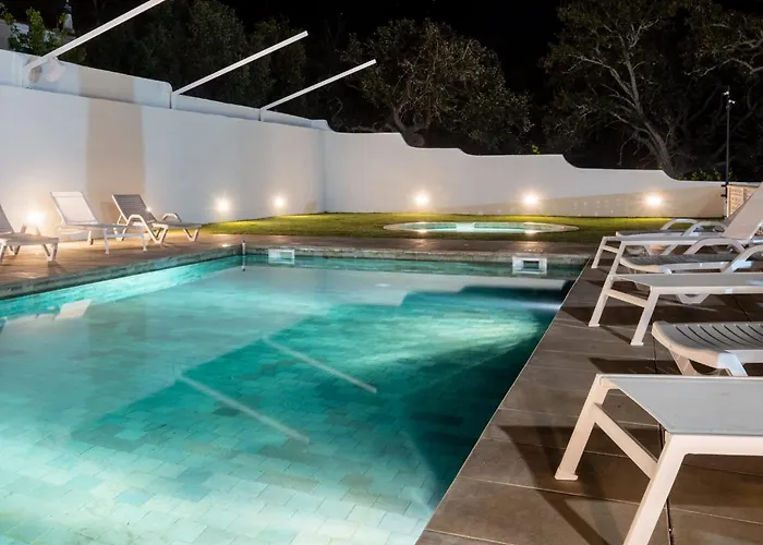 Horizon Grande - Stunning Luxury Great Location Sleeps 16