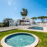 Horizon Grande - Stunning Luxury Great Location Sleeps 16 *