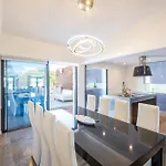 Horizon Grande - Stunning Luxury Great Location Sleeps 16 Villa Porches (Algarve)